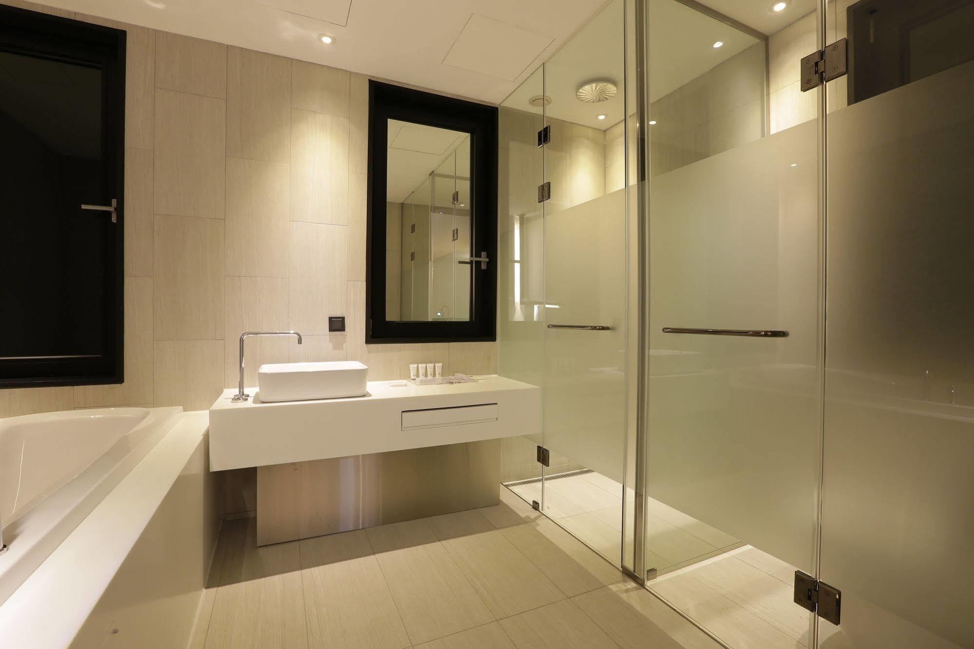 Hotel The Designers 인천 외부 사진